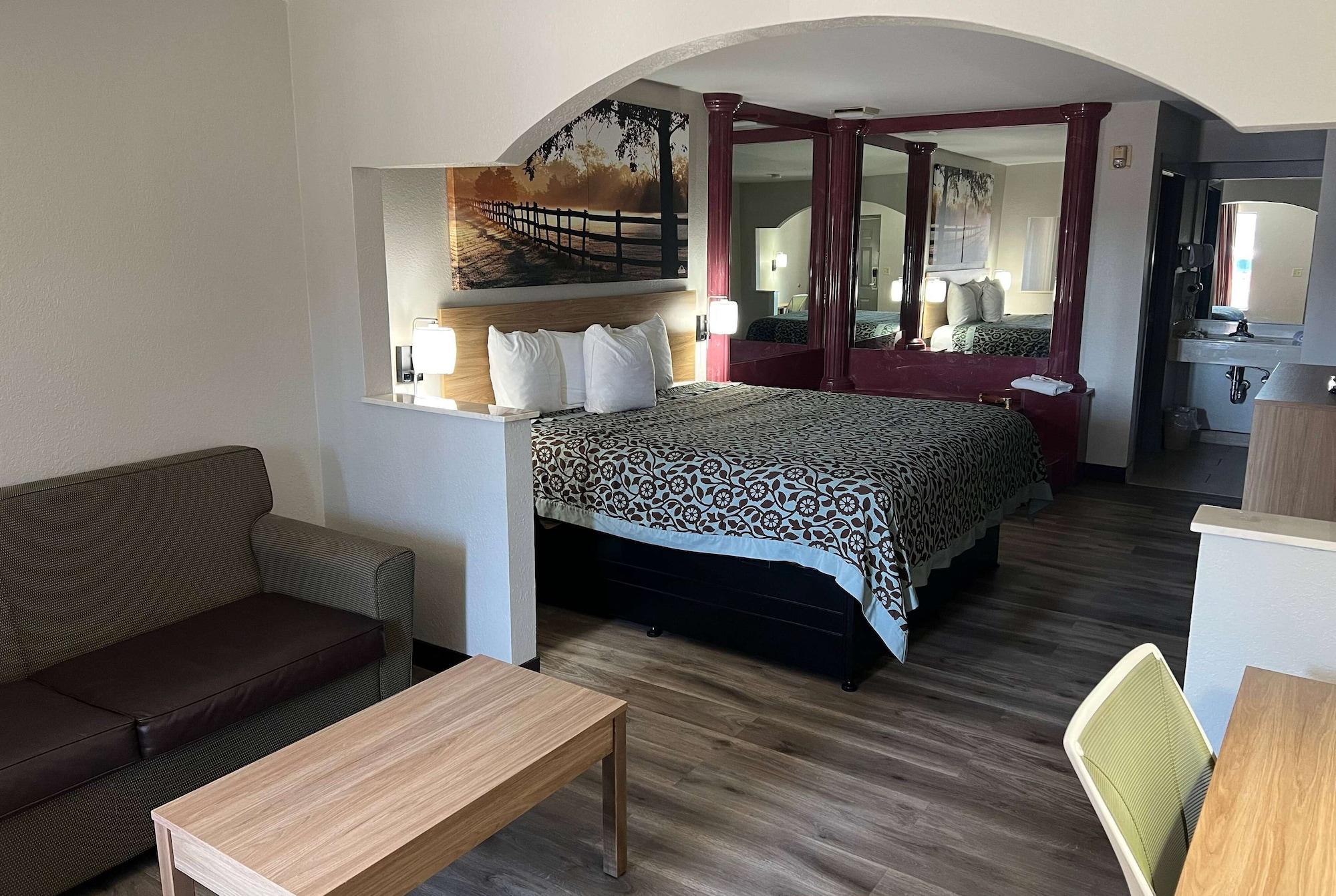Days Inn & Suites By Wyndham Opelousas Buitenkant foto